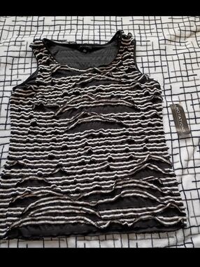 Notations Size XL Women's Sleeveless Ruffle Blouse New with Tags